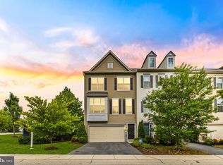1102 Carinoso Cir, Severn, MD