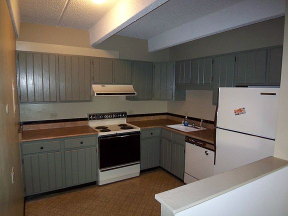 2nd image of 555 E 10th Ave APT 406
