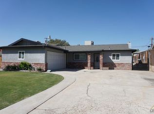 2724 Tangerine St, Bakersfield, CA 93306