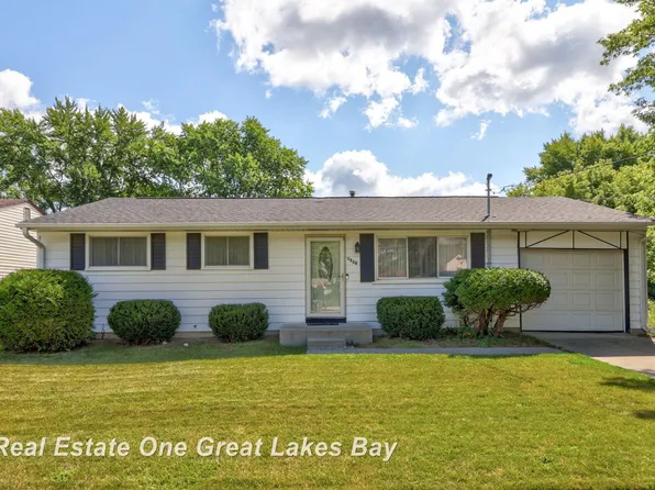 1210 S 25th St, Saginaw, MI 48601