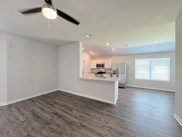 2120 W Middlebrooke Xing #1 — Photo 2
