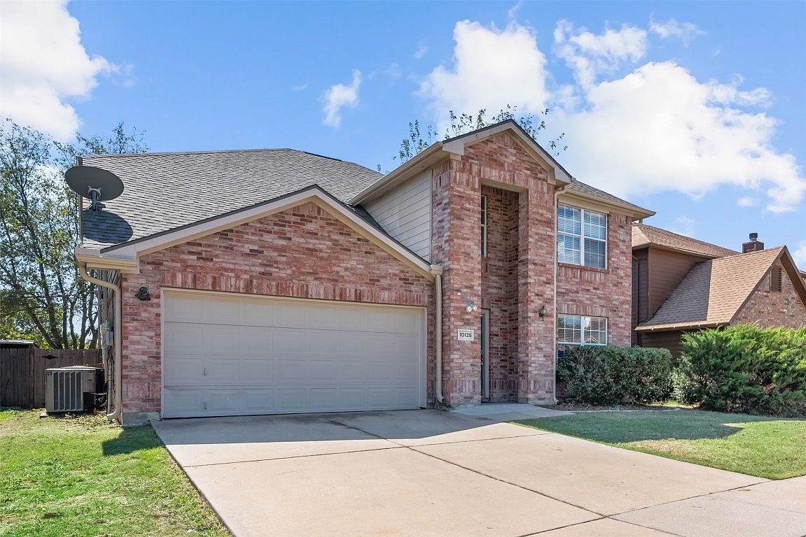 10125 Chapel Ridge Dr, Fort Worth, TX 76116 | Zillow