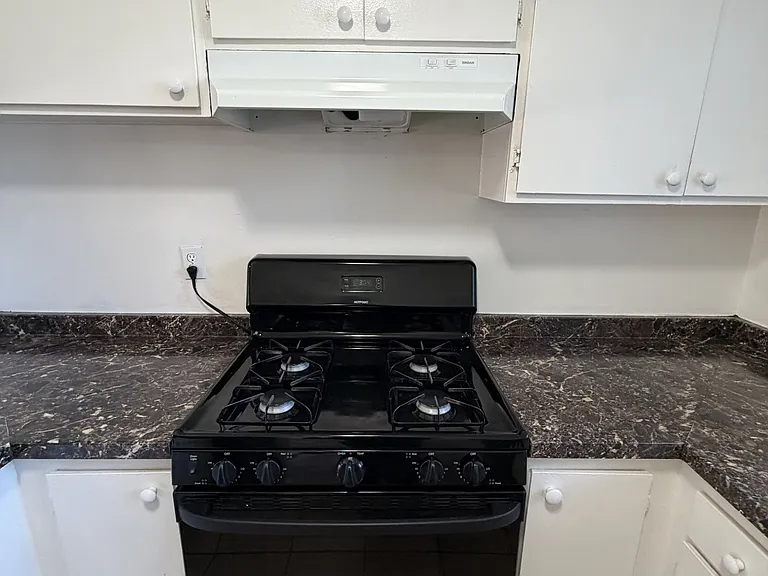 The Franciscan Apartments — Photo 9