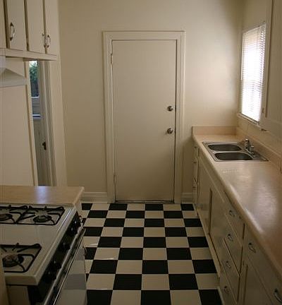 531 S F Street Unit 6 Kitchen_05082013