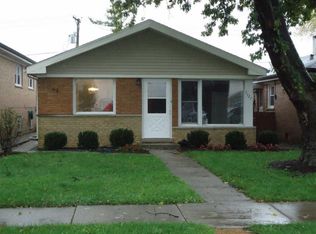 7729 New England Ave, Burbank, IL 60459