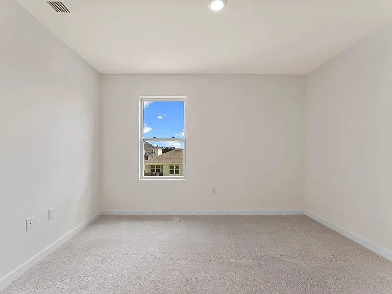419 Tanis Ave — Photo 16