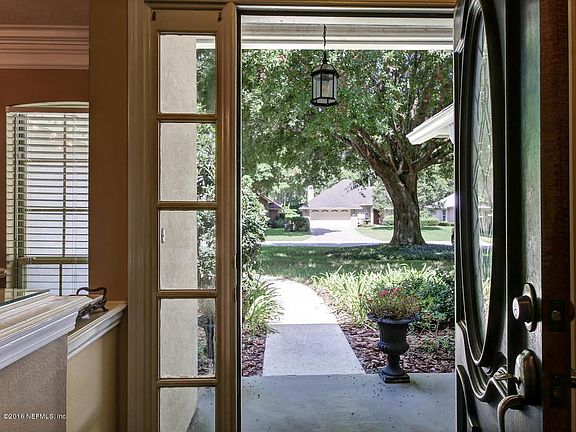 Please Come In