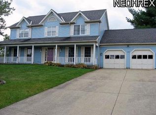 33924 Canterbury Rd, Solon, OH 44139