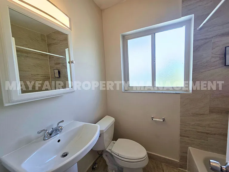 701 NE 16th Ave — Photo 28