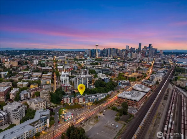 524 6th Avenue W #210, Seattle, WA 98119