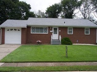 53 Goeke Dr, Hamilton, NJ 08610