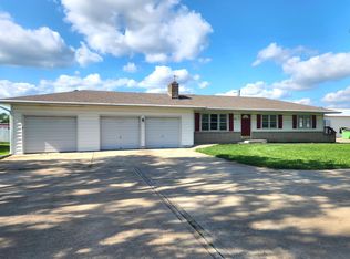 1092 E Santa Fe St, Gardner, KS 66030