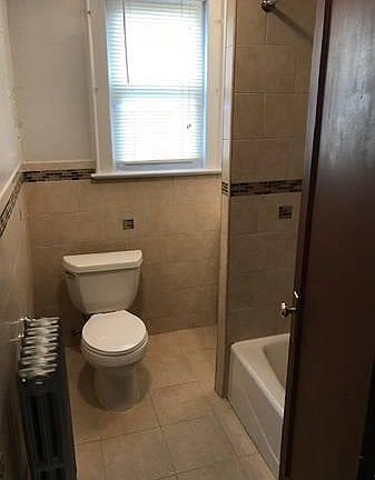 3rd image of 82 Spruce St