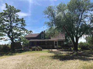 10070 41st Rd, Udall, KS 67146