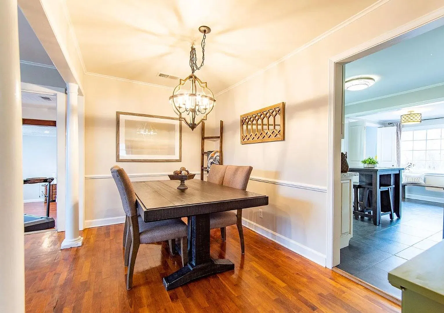 Gorgeous 4 Bedroom Home in Adamsville — Photo 2