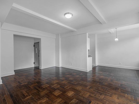3rd image of 12 E 86th St APT 808