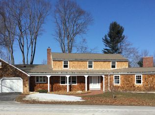 14 Sea Cv, Cumberland, ME 04110