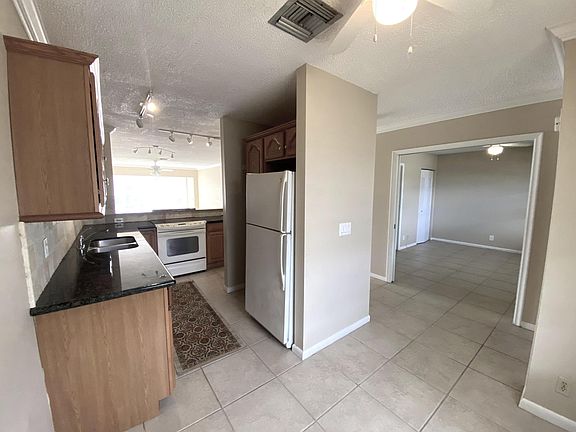 3rd image of 2500 Black Olive Boulevard #202