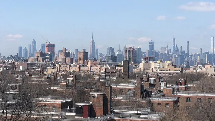 Rented by LG Fairmont Group | media 28