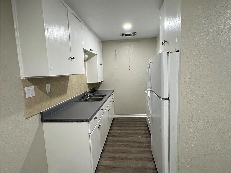 214 Linda Dr #A — Photo 4