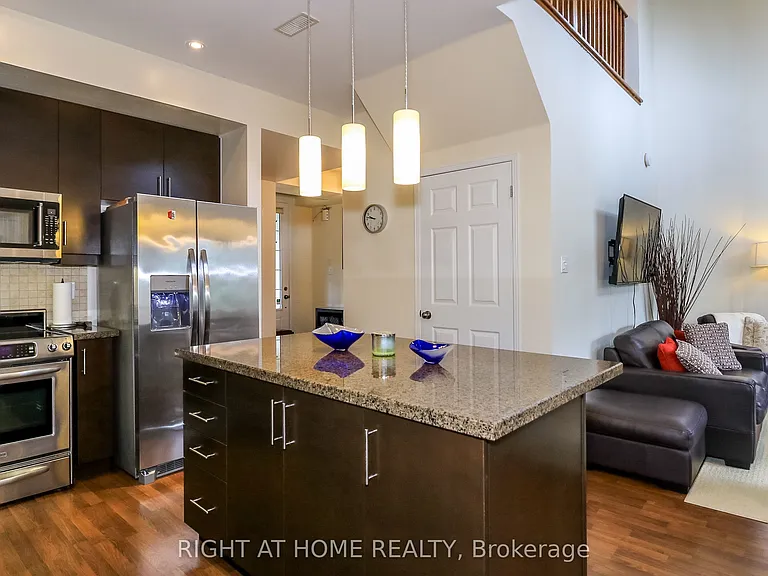 33 Marina Village Dr — Photo 7
