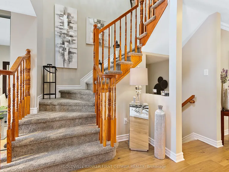 328 Fairlakes Way — Photo 8
