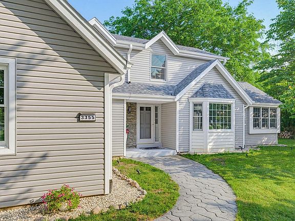 3rd image of 3355 E Normandy DRIVE