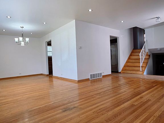 3rd image of 9037 N Joey Dr
