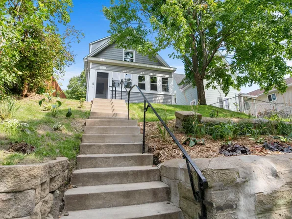 920 Earl St, Saint Paul, MN 55106