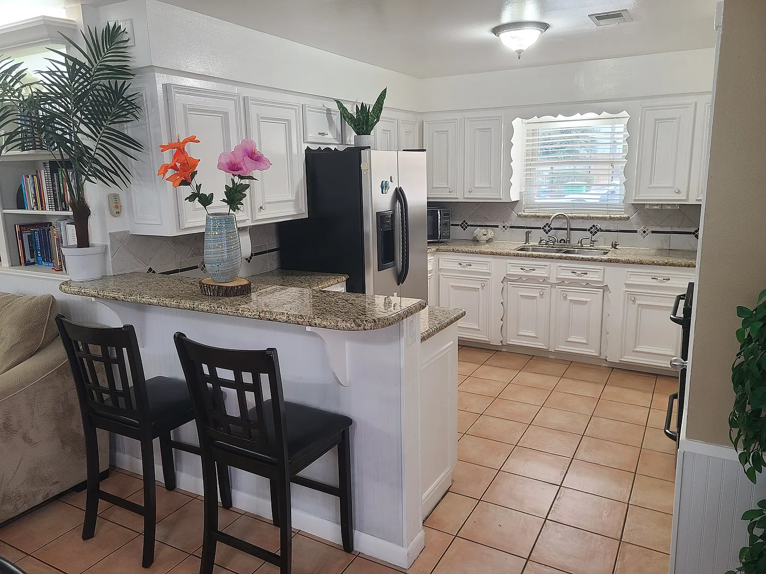 5822 Fairdale Ln — Photo 3
