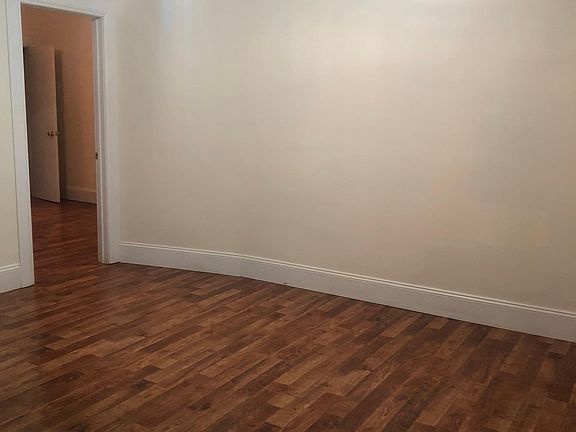 3rd image of 62-64 Sip Ave #410