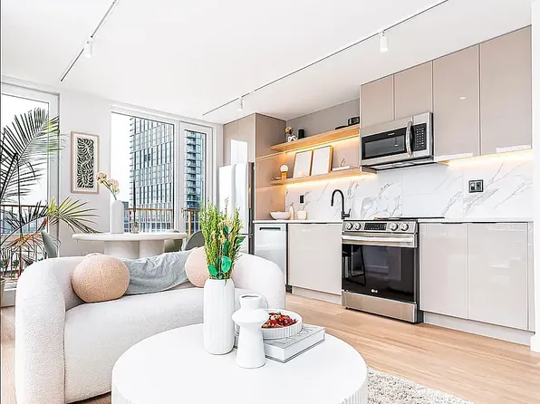 85 Quay St, Brooklyn, NY