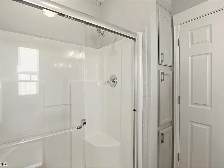 158 Nanaimo Trl — Photo 33