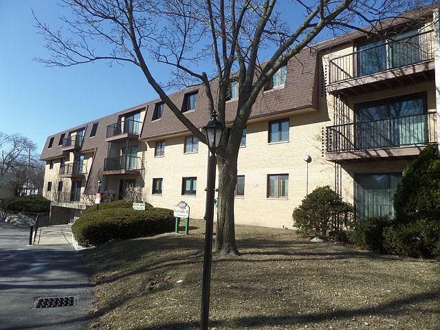 2nd image of 3239 S 58th St Unit 215