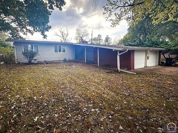 4741 SW Twilight Dr, Topeka, KS 66614