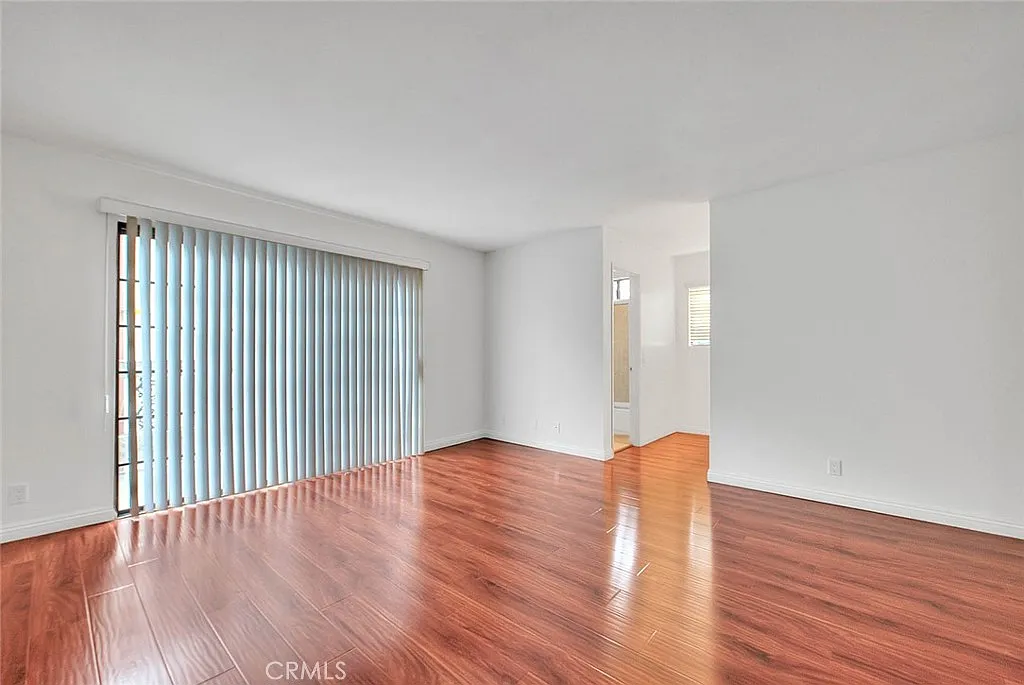 3 bed, 1603 sqft, $3,600 — Photo 4