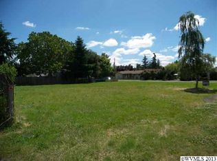 1030 Pine St, Brownsville, OR 97327