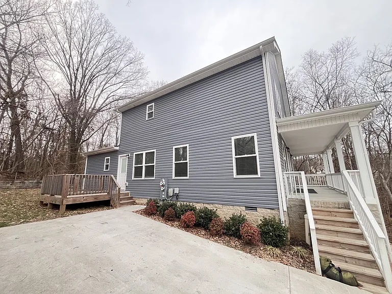 114 Valley View Cir #B — Photo 23