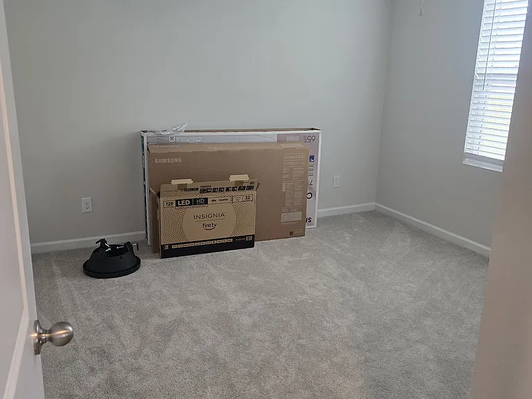 444 Lavatera Dr — Photo 16