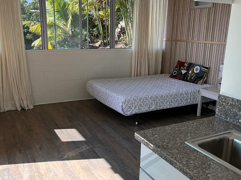 5136 Maunalani Cir #A — Photo 4