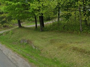 19 Middle Rd, Augusta, ME 04330