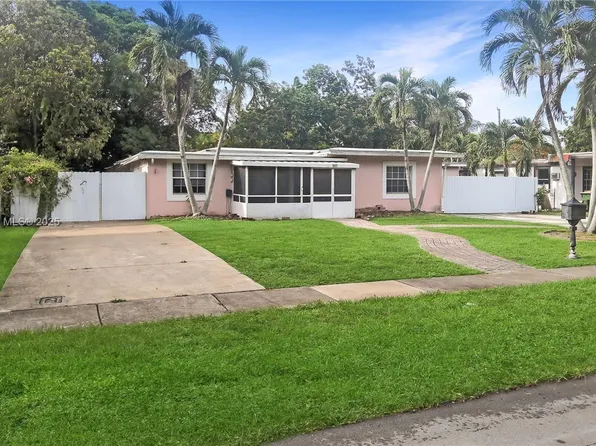 841 NE 139th St, North Miami, FL 33161
