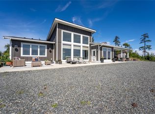4030 Ridgeline Dr, Capital, BC V0R2W3