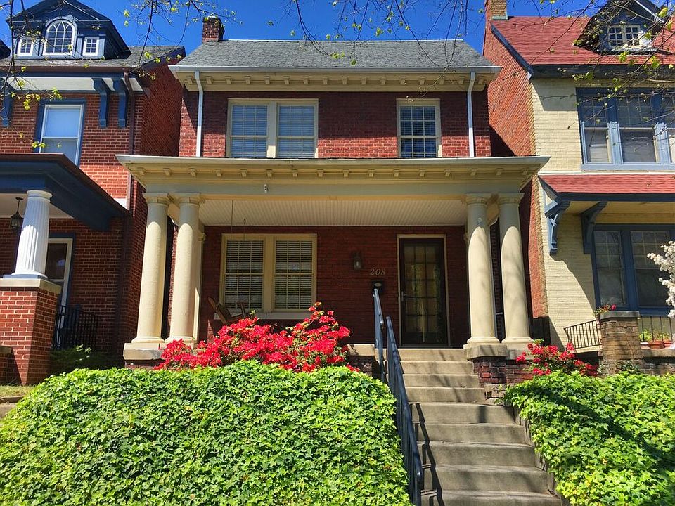 1st image of 208 South Dr