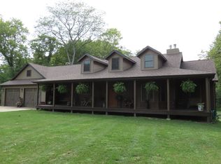 743 Deerwood Trl, Greenville, IL 62246