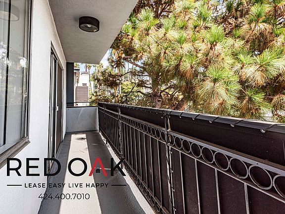 3rd image of 1645 N Martel Ave #403