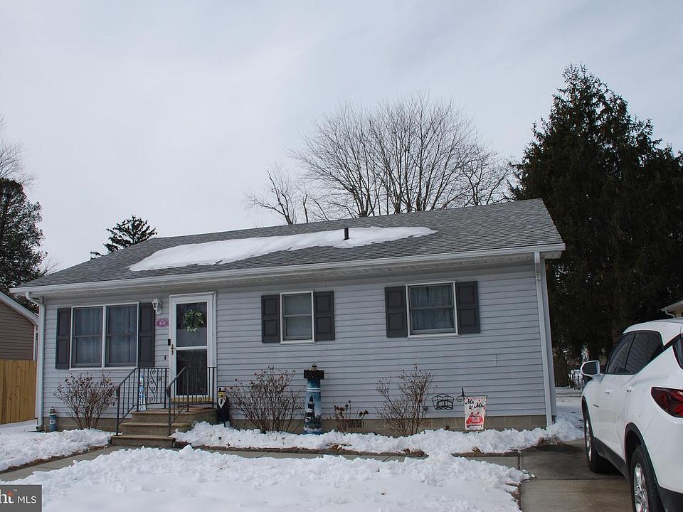 1st image of 410 Fisher Ave