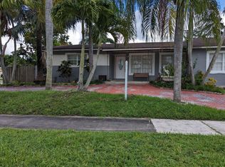 11930 SW 174th St, Miami, FL 33177
