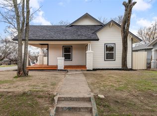 3230 Millet Ave, Fort Worth, TX 76105