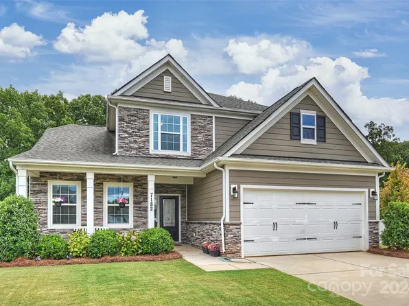 7182 Adirondack Dr, Denver, NC 28037